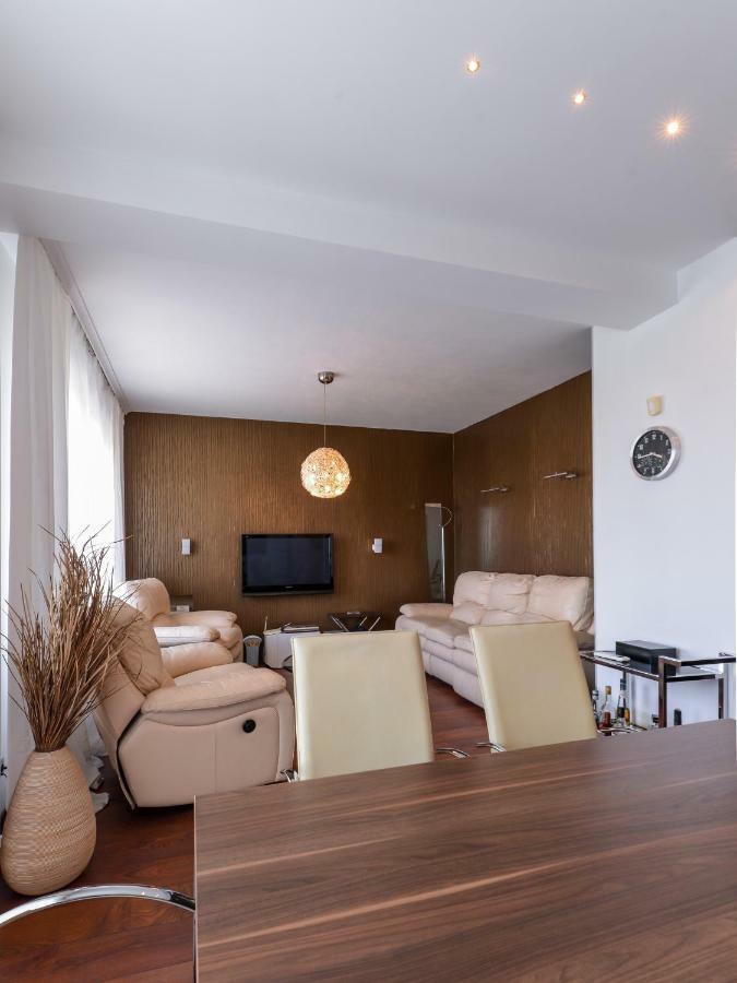 Super Premium Two Bedroom Suite On Vitosha Boulevard Sofia Exteriör bild