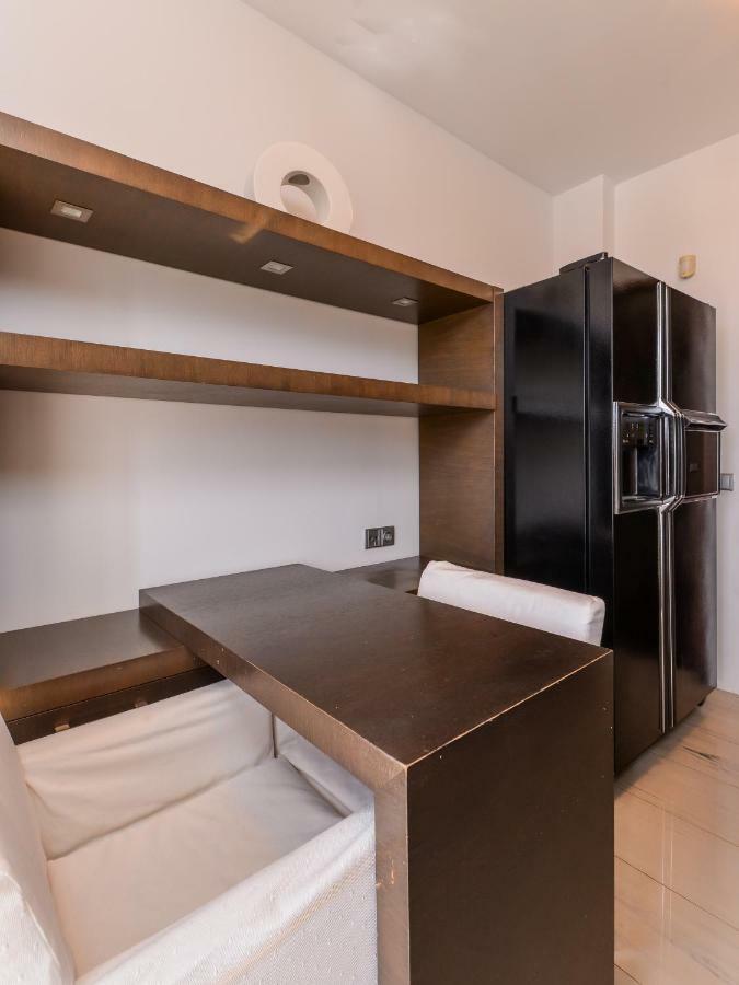 Super Premium Two Bedroom Suite On Vitosha Boulevard Sofia Exteriör bild